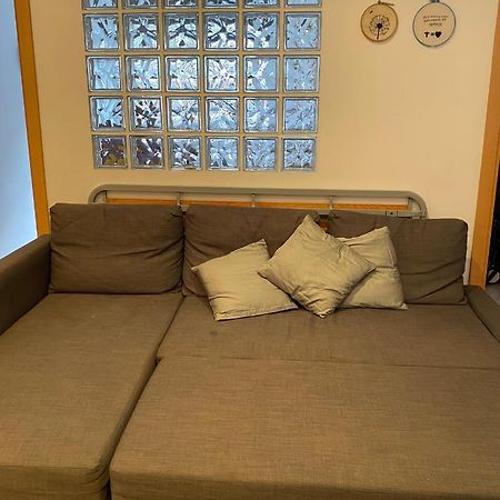 Cozy Apartment At A Great Location! L'Hospitalet de Llobregat Exterior foto